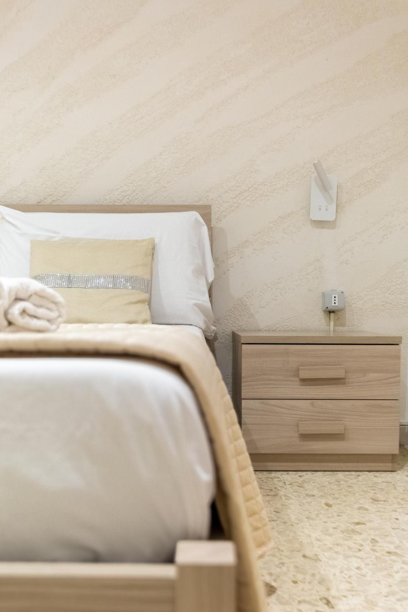 Napoli Fly Guest House 290 المظهر الخارجي الصورة