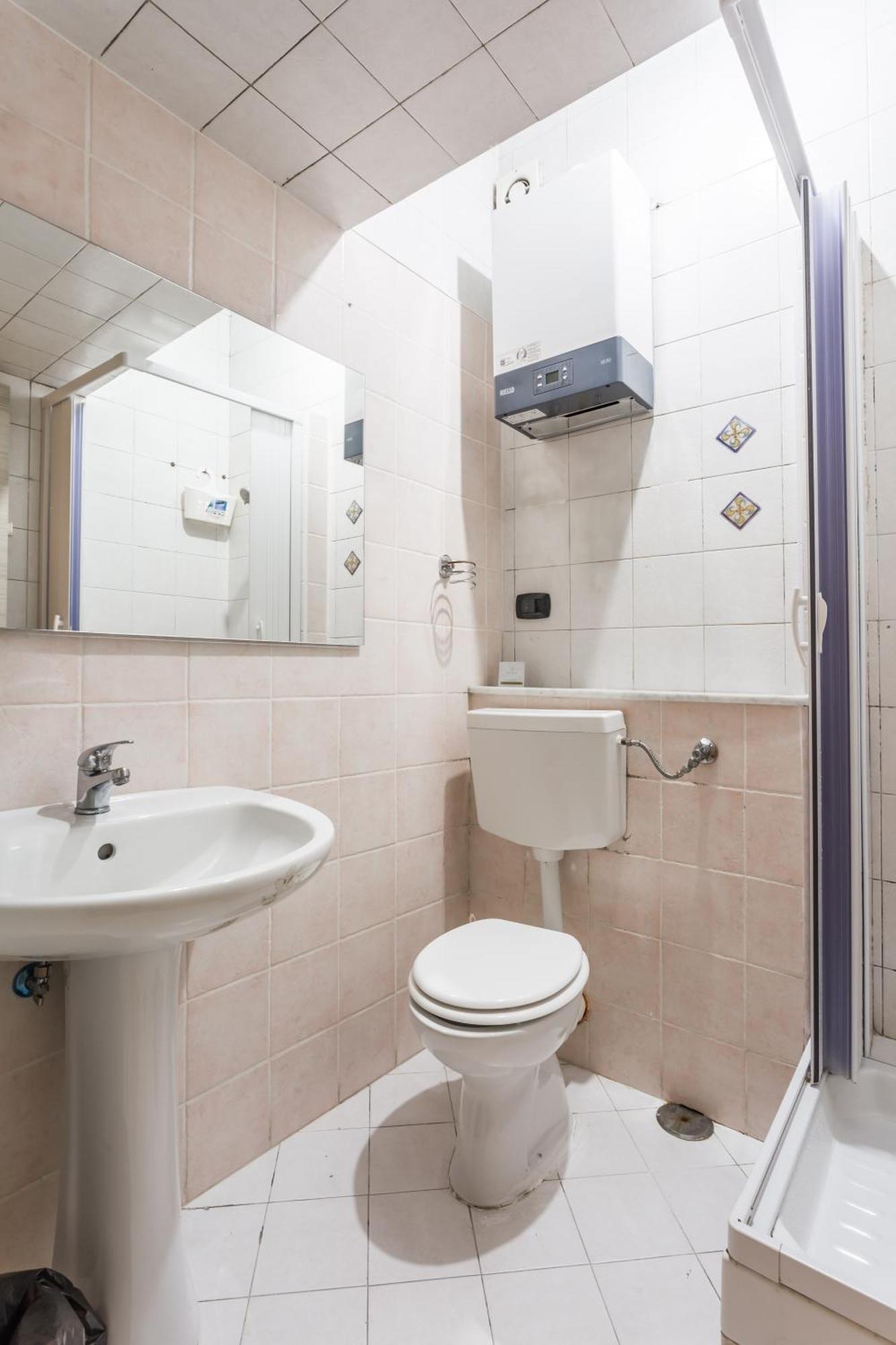 Napoli Fly Guest House 290 المظهر الخارجي الصورة