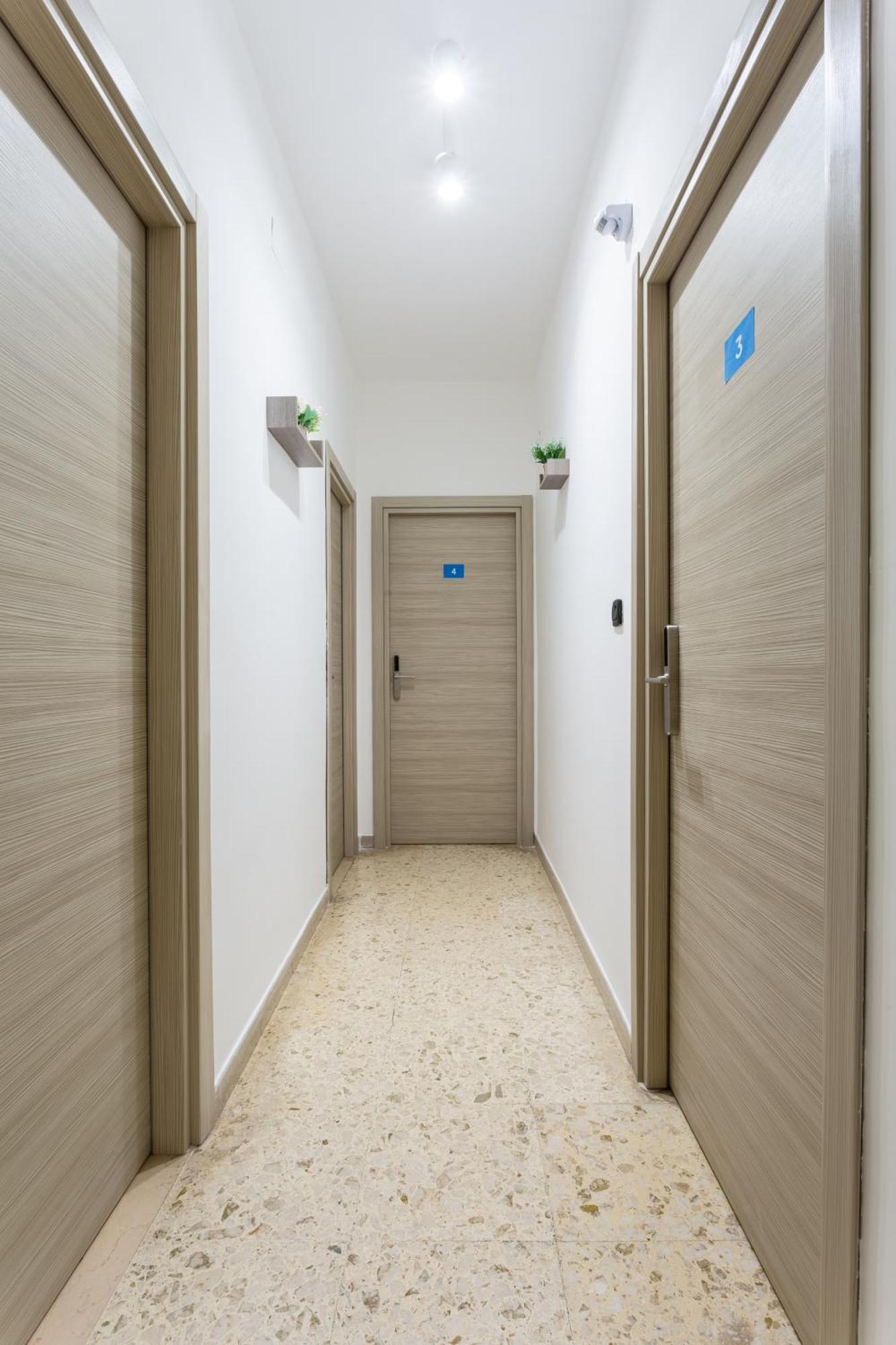 Napoli Fly Guest House 290 المظهر الخارجي الصورة